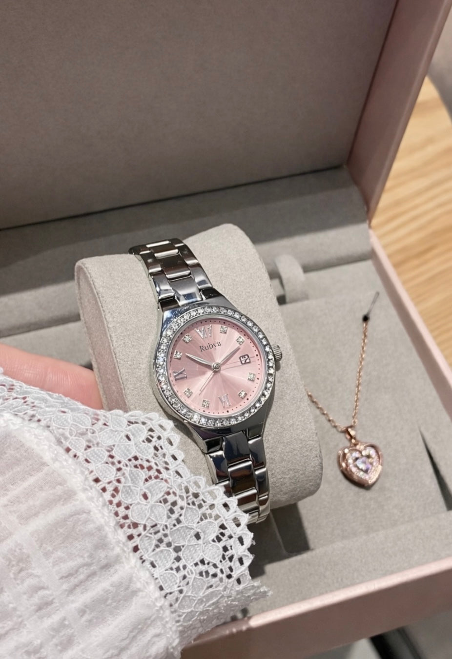 Montre Altis rose poudré